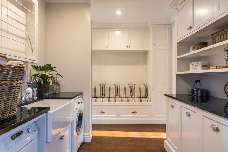 Photo of property in 2 Otaihanga Road, Paraparaumu Beach, Paraparaumu, 5032