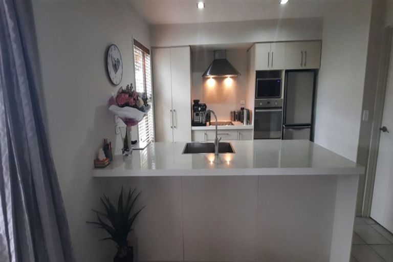 Photo of property in 2 Millpark Place, Northwood, Christchurch, 8051