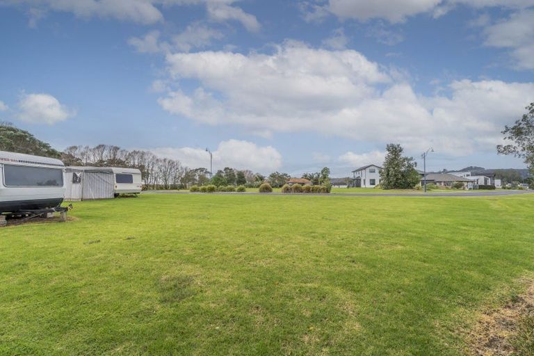 Photo of property in 1 Hei Esplanade, Whitianga, 3510