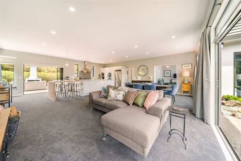 Photo of property in 830 Ohariu Valley Road, Ohariu, Wellington, 6037