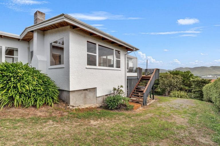Photo of property in 41 Ranui Crescent, Diamond Harbour, Lyttelton, 8971