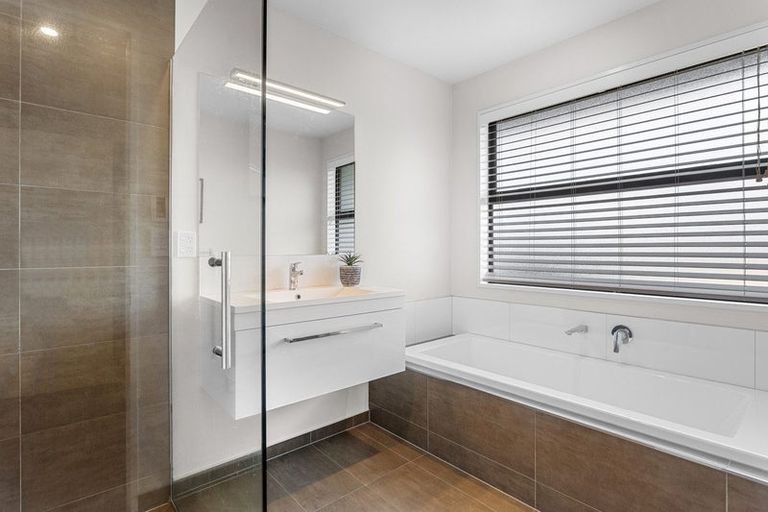 Photo of property in 3 Donne Street, Marshland, Christchurch, 8083