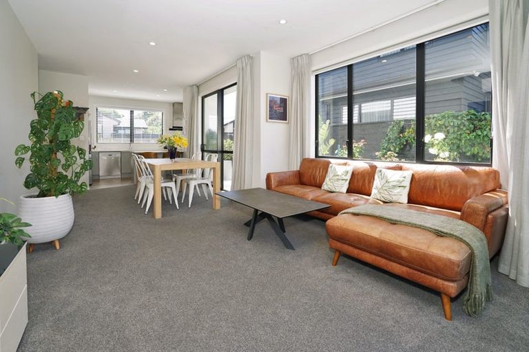 Photo of property in 60u2 Queenwood Avenue, Queenwood, Hamilton, 3210