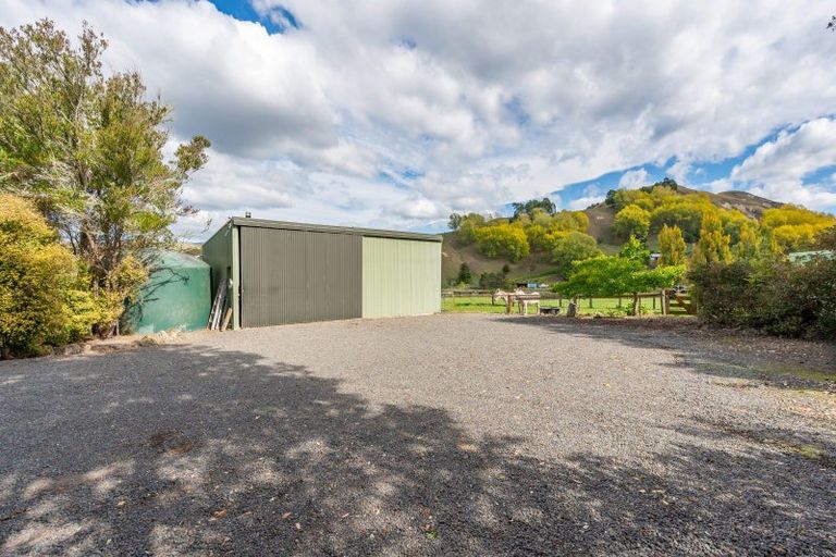 Photo of property in 564 Seafield Road, Puketapu, Napier, 4182