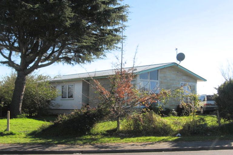 Photo of property in 15 President Avenue, Papakura, 2110