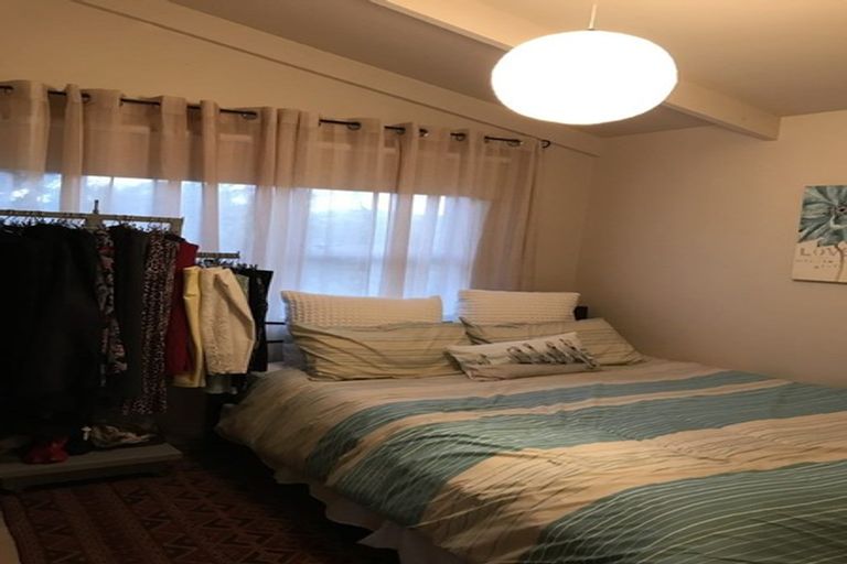 Photo of property in 9 Keel Place, Whitby, Porirua, 5024