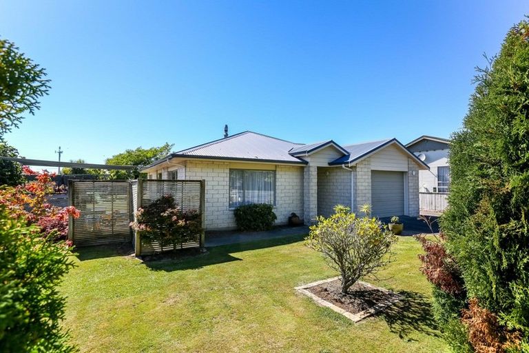 Photo of property in 5 Rimu Street, Inglewood, 4330