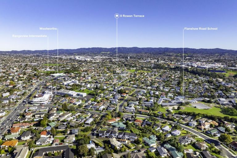 Photo of property in 8c Rowan Terrace, Te Atatu South, Auckland, 0610