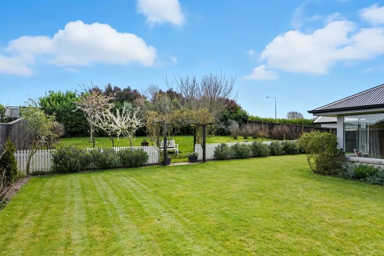 Photo of property in 42 Bronco Drive, Aidanfield, Christchurch, 8025