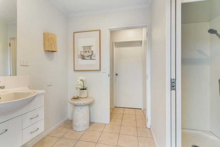 Photo of property in 319 Beverley Terrace, Whangamata, 3620
