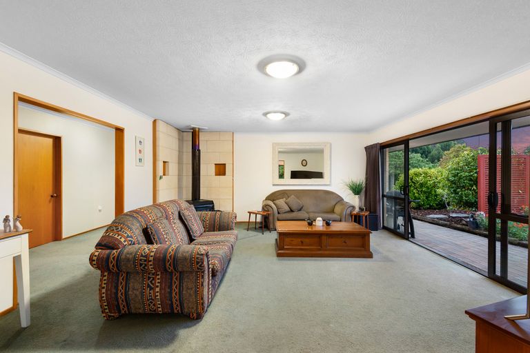 Photo of property in 35 Green Island Bush Road, Blackhead, Dunedin, 9076