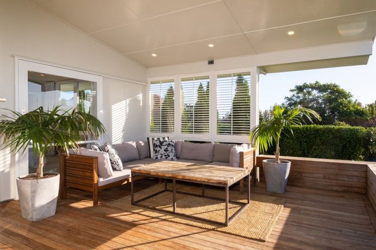 Photo of property in 55 Puflett Road, Havelock North, 4130