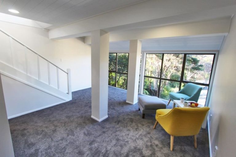 Photo of property in 25 Solander Place, Whitby, Porirua, 5024