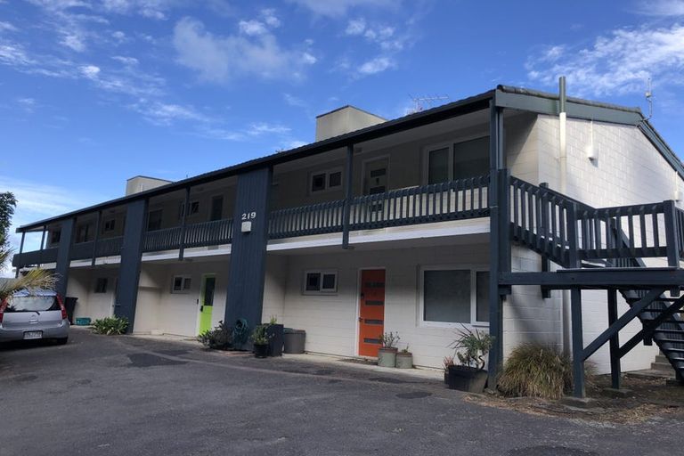 Photo of property in 6/219 Grant Road, Thorndon, Wellington, 6011