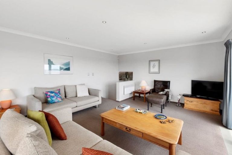Photo of property in 4 Kaka Street, Waikanae, 5036