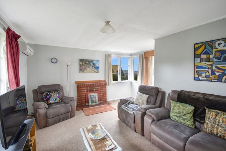 Photo of property in 40 Mooltan Street, Halfway Bush, Dunedin, 9010