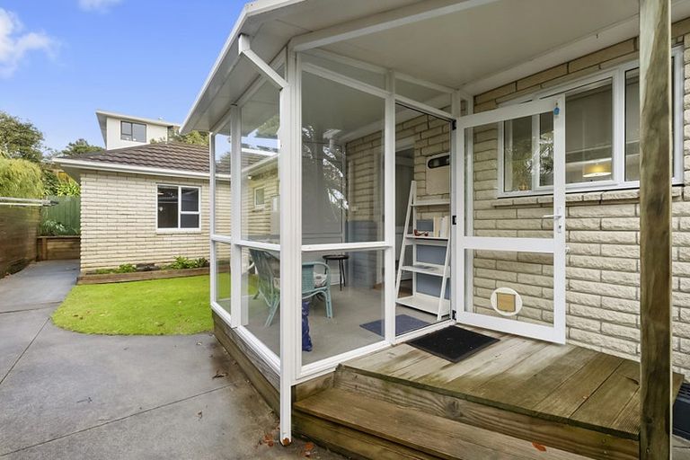 Photo of property in 89 Paynters Avenue, Strandon, New Plymouth, 4312