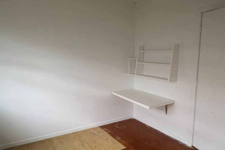 Photo of property in 22 Kaikoura Street, Henderson, Auckland, 0612