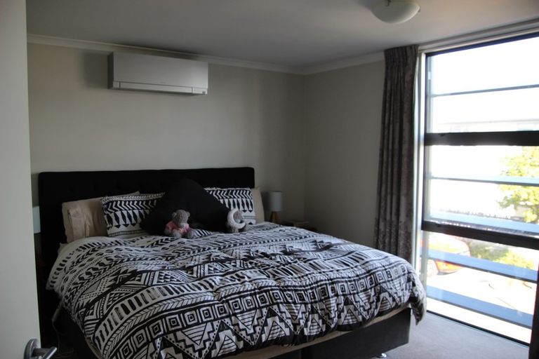 Photo of property in 8 Tiger Moth Street, Hobsonville, Auckland, 0616