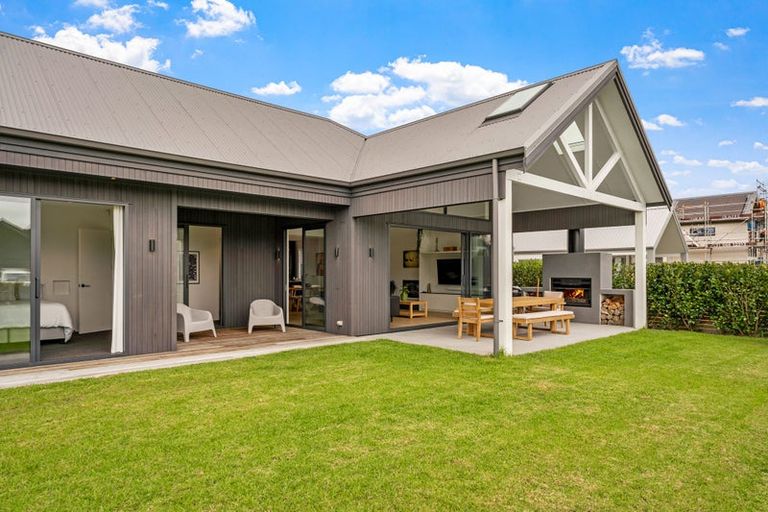 Photo of property in 11 Tiaki Lane, Matakana, 0985