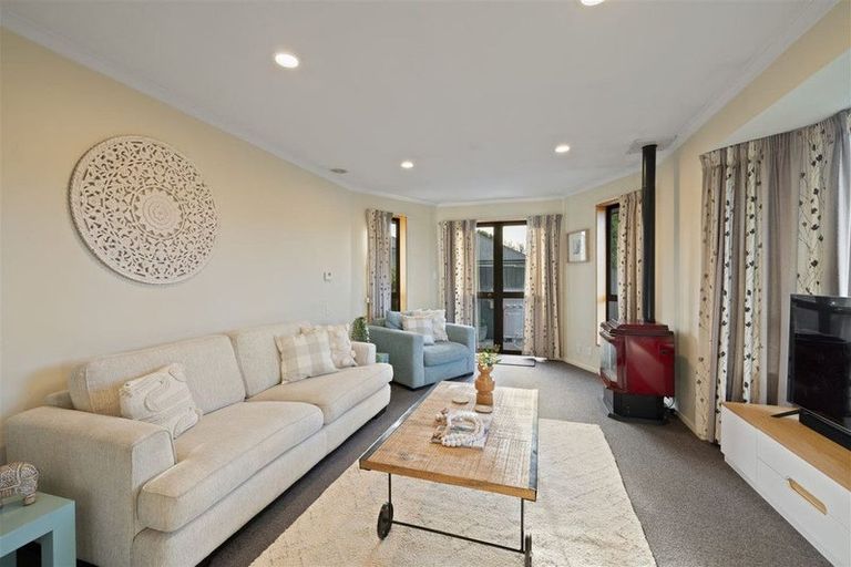 Photo of property in 1 Wilton Crescent, Bishopdale, Christchurch, 8053