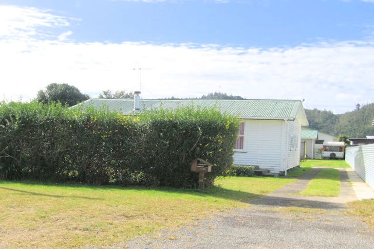Photo of property in 104a Mako Road, Whangamata, 3620
