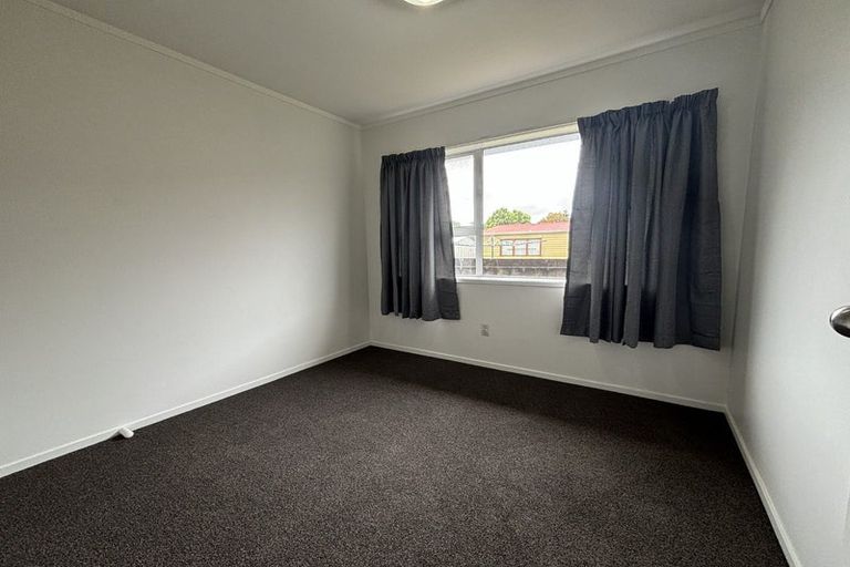 Photo of property in 27 John Walker Drive, Manurewa, Auckland, 2102