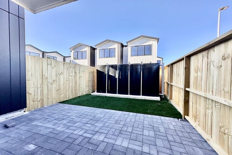 Photo of property in 239 Porchester Road, Takanini, 2112
