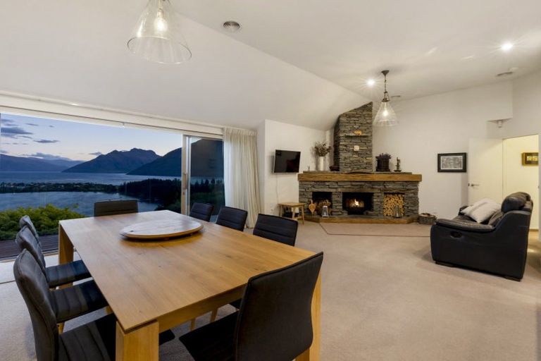 Photo of property in 54 Panorama Terrace, Queenstown, 9300