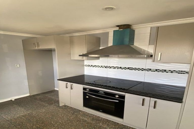 Photo of property in 20 Henwood Road, Mangere East, Auckland, 2024