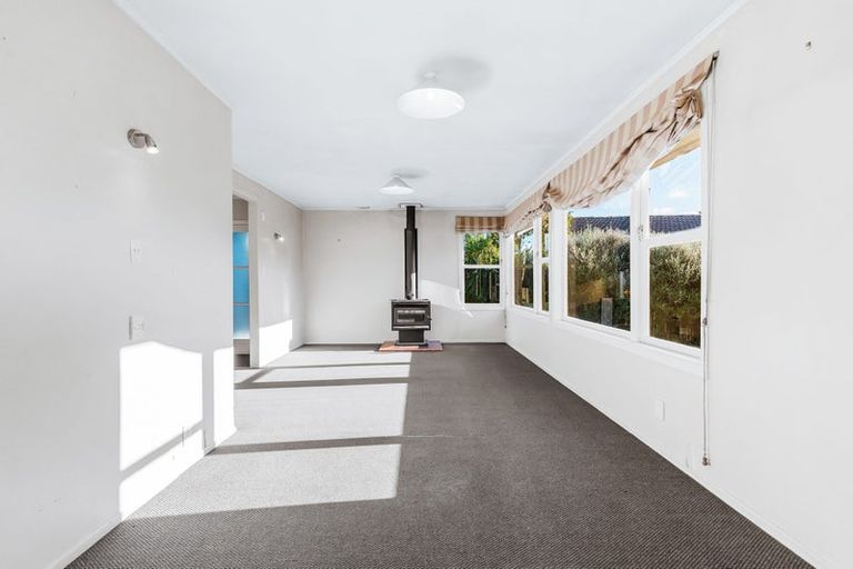 Photo of property in 112 Taharepa Road, Hilltop, Taupo, 3330
