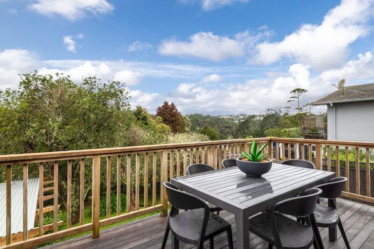 Photo of property in 8 Hague Place, Birkenhead, Auckland, 0626