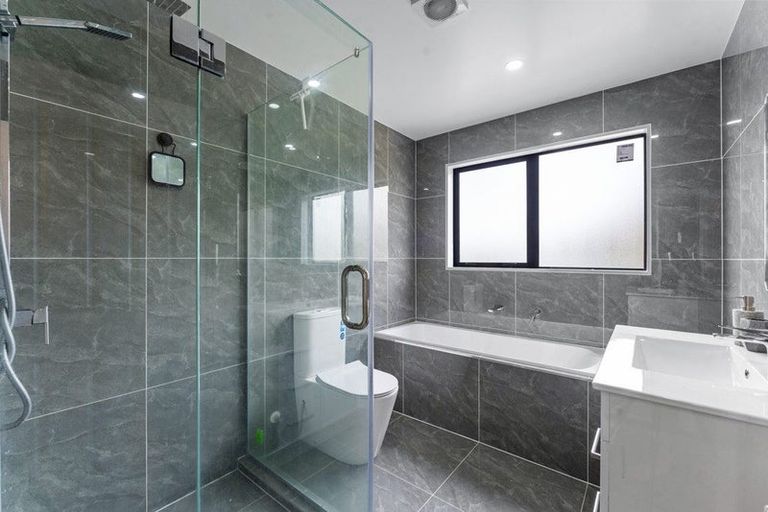 Photo of property in 21 Franklin Avenue, Papatoetoe, Auckland, 2024