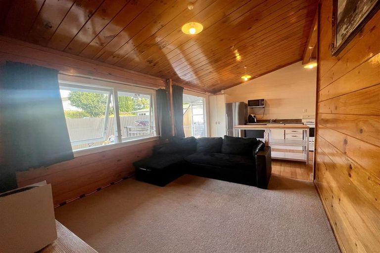 Photo of property in 1/18 Chester Avenue, Onerahi, Whangarei, 0110