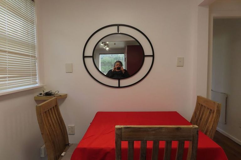 Photo of property in 60 Beazley Avenue, Paparangi, Wellington, 6037