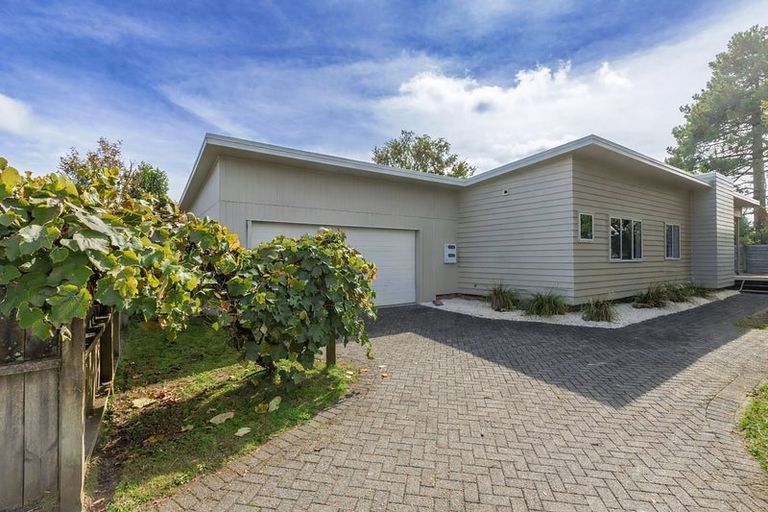 Photo of property in 24 Tongariro Road, Turangi, 3334