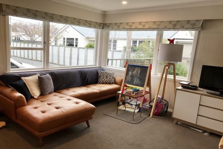 Photo of property in 1/8 Derwent Lee Grove, Epuni, Lower Hutt, 5011