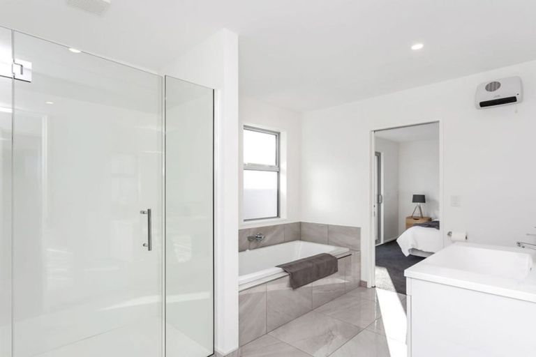 Photo of property in 29 Katrine Drive, Marshland, Christchurch, 8083