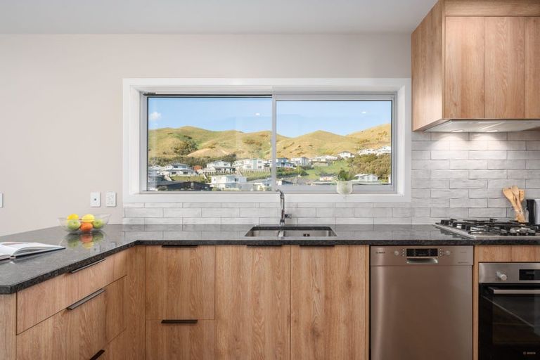 Photo of property in 20 Rochdale Drive, Churton Park, Wellington, 6037