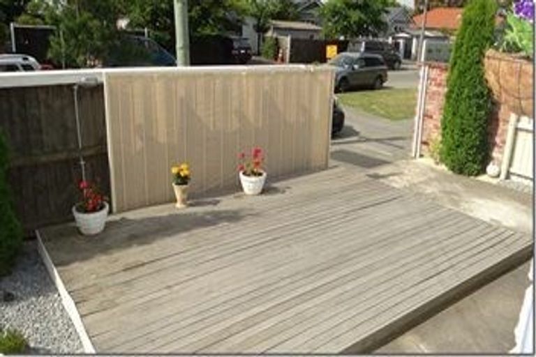 Photo of property in 1/88 Edward Avenue, Edgeware, Christchurch, 8013