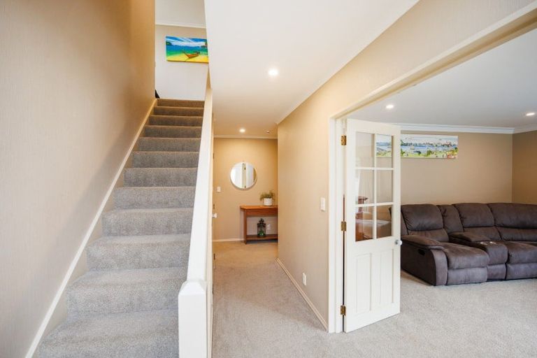 Photo of property in 30 Kilkenny Place, Fitzherbert, Palmerston North, 4410