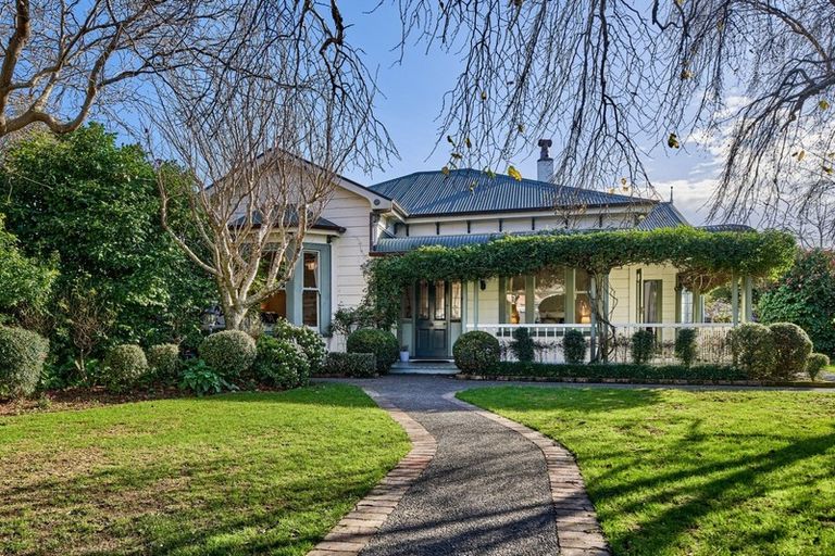 Photo of property in 2/83 Penrose Street, Woburn, Lower Hutt, 5010
