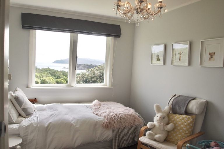 Photo of property in 110 Tireti Road, Titahi Bay, Porirua, 5022