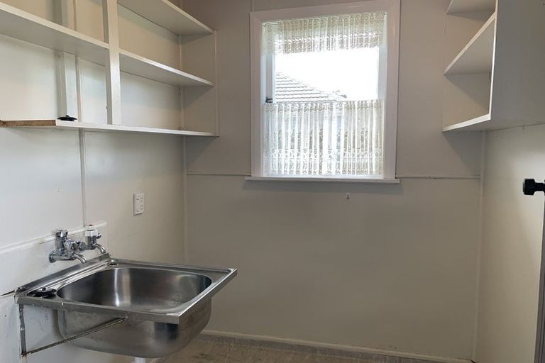 Photo of property in 4 Mahoe Street, Levin, 5510