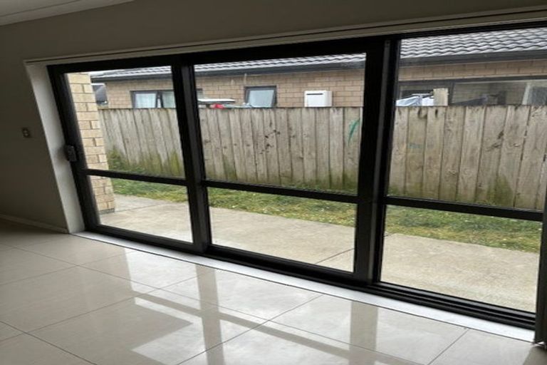 Photo of property in 248b Porchester Road, Takanini, 2112
