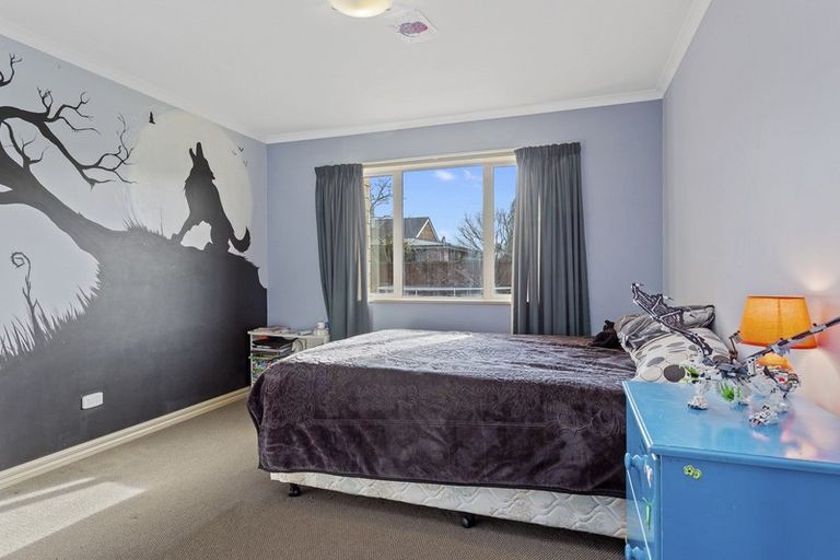 Photo of property in 31 Melford Close, Rangiora, 7400