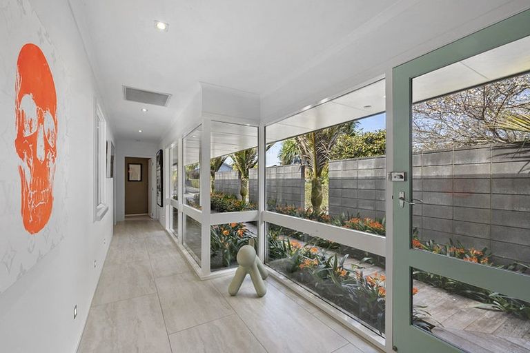 Photo of property in 14d Chilman Street, Strandon, New Plymouth, 4312
