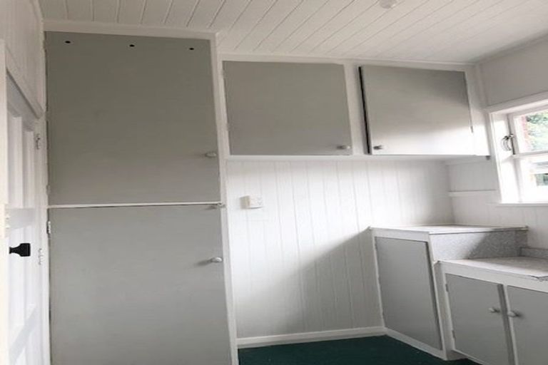 Photo of property in 271 Riverside Drive, Waterloo, Lower Hutt, 5011