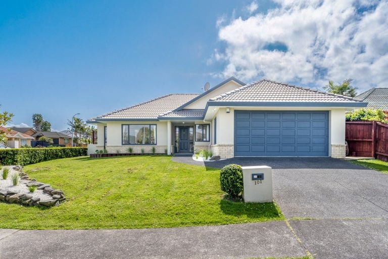 Photo of property in 101 Westerham Drive, Dannemora, Auckland, 2016