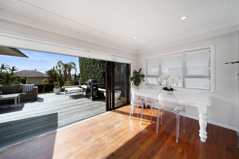Photo of property in 1/8 Waller Avenue, Bucklands Beach, Auckland, 2012